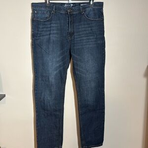 Men’s Seven Denim jeans. Size 36/32. 100% cotton.